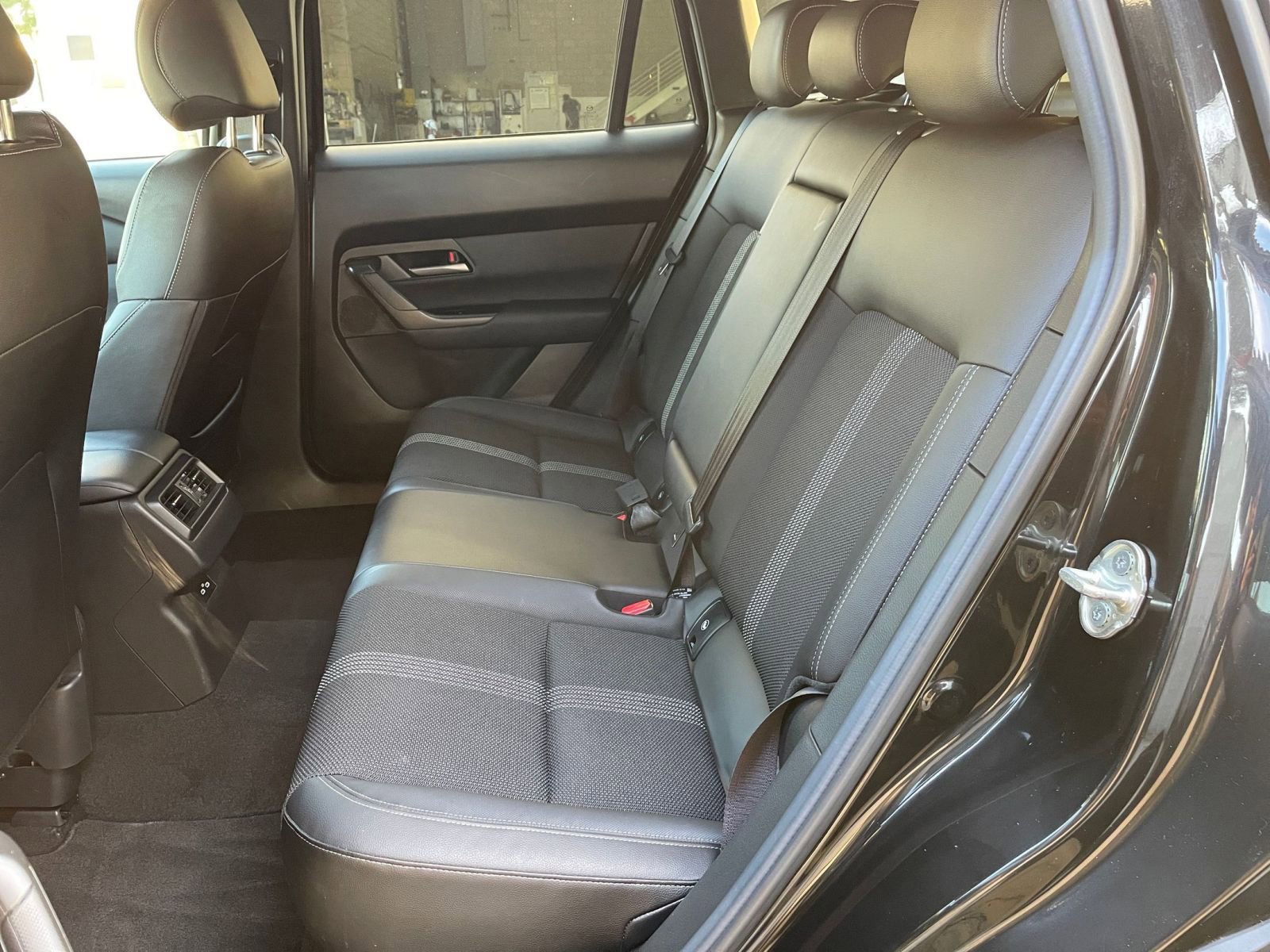 Used 2025 MAZDA CX-50 AWD 2.5 S w/ Select Package image 25