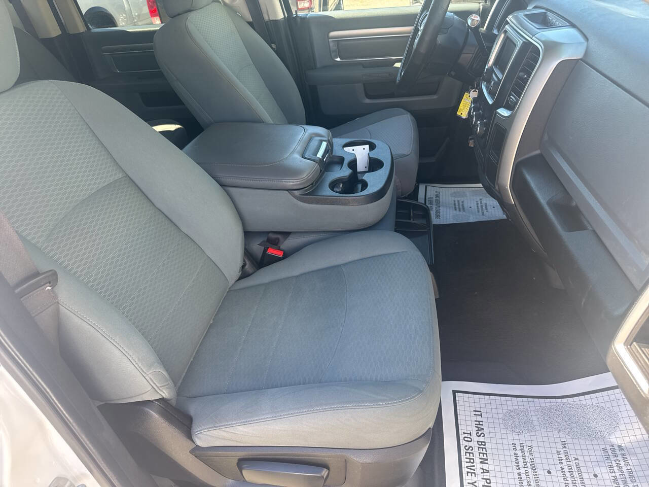 Used 2017 RAM 3500 SLT AWD/4WD image 18