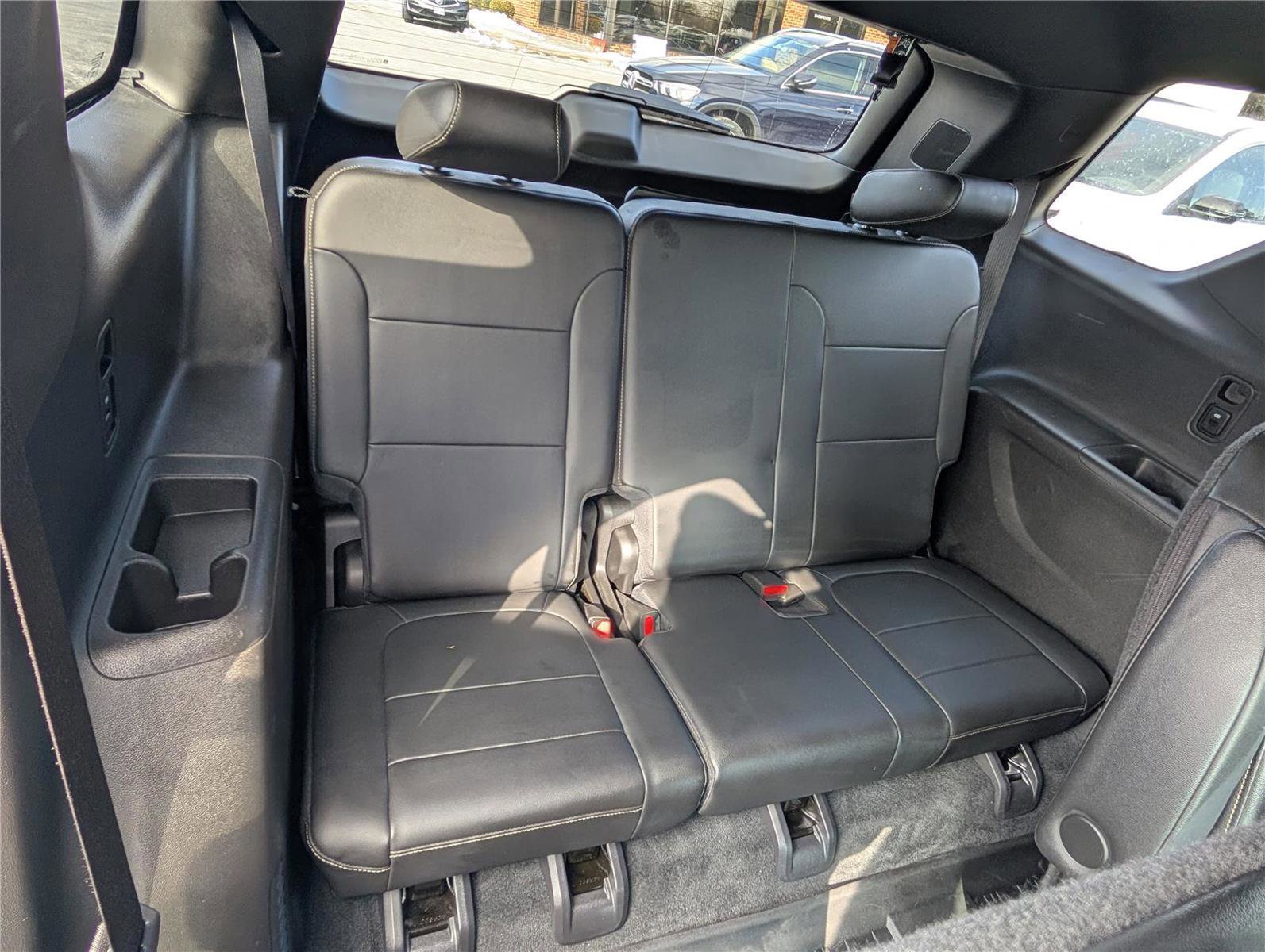Used 2022 Chevrolet Traverse LT w/ LPO, Floor Liner Package image 14