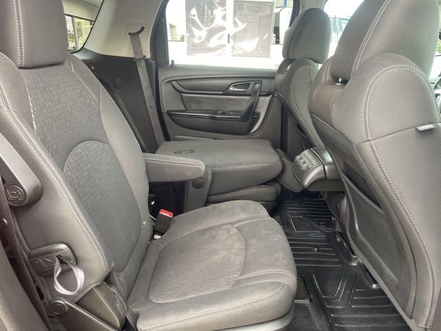 Used 2014 GMC Acadia SLE image 15