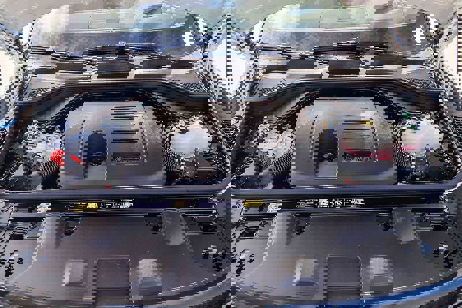 New 2026 Land Rover Range Rover SE image 29