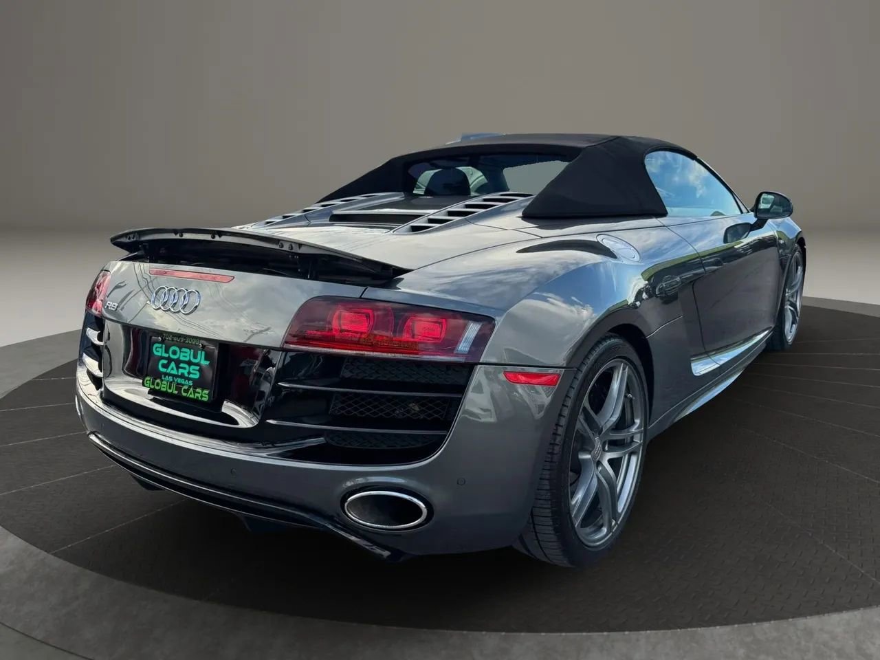 Used 2011 Audi R8 V10 AWD/4WD image 3