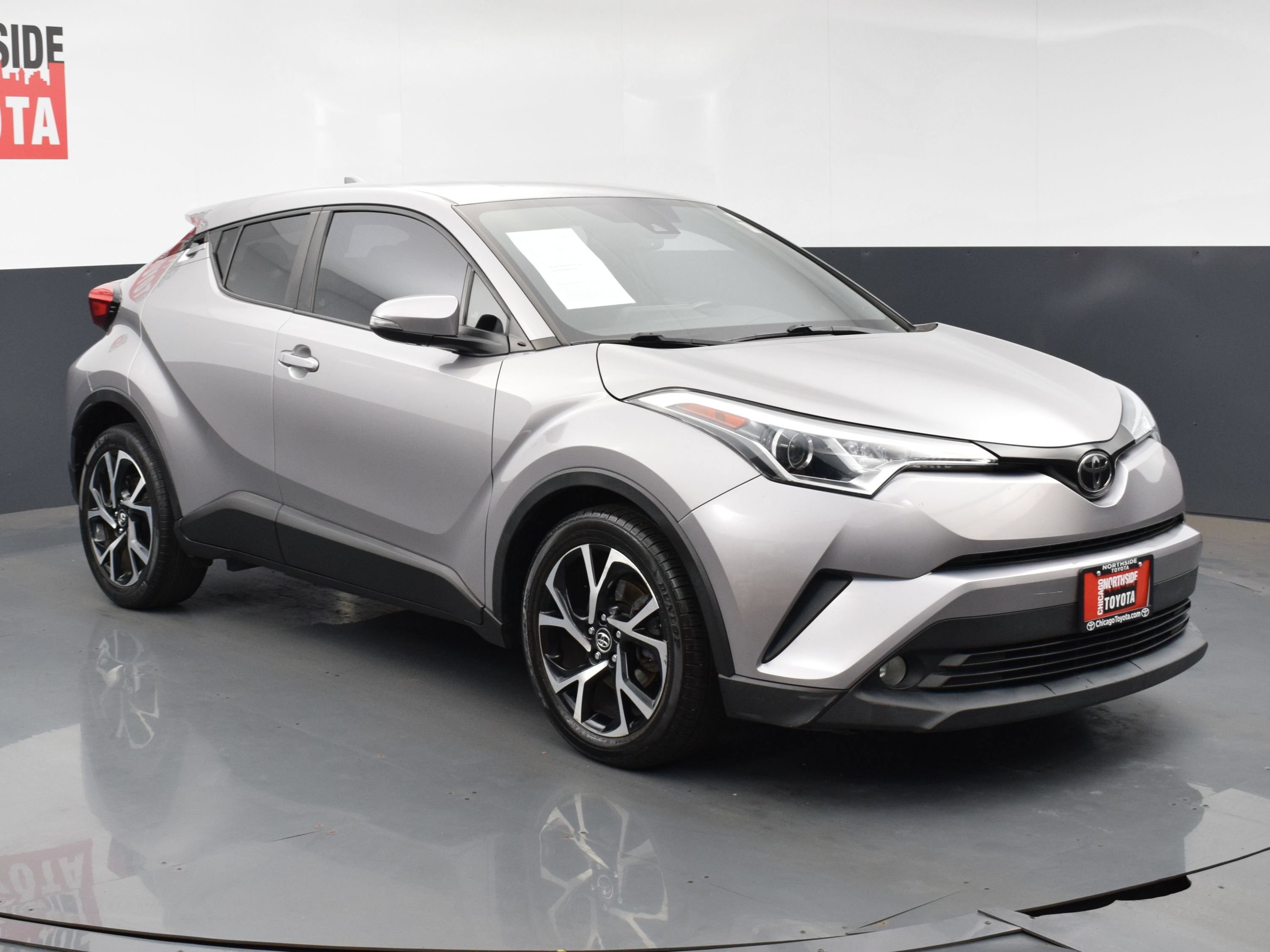Used 2018 Toyota C-HR XLE FWD image 6