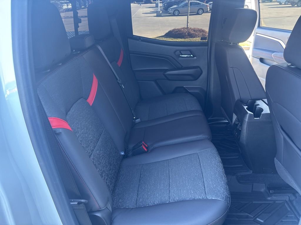 Used 2025 Chevrolet Colorado Z71 w/ Technology Package image 50