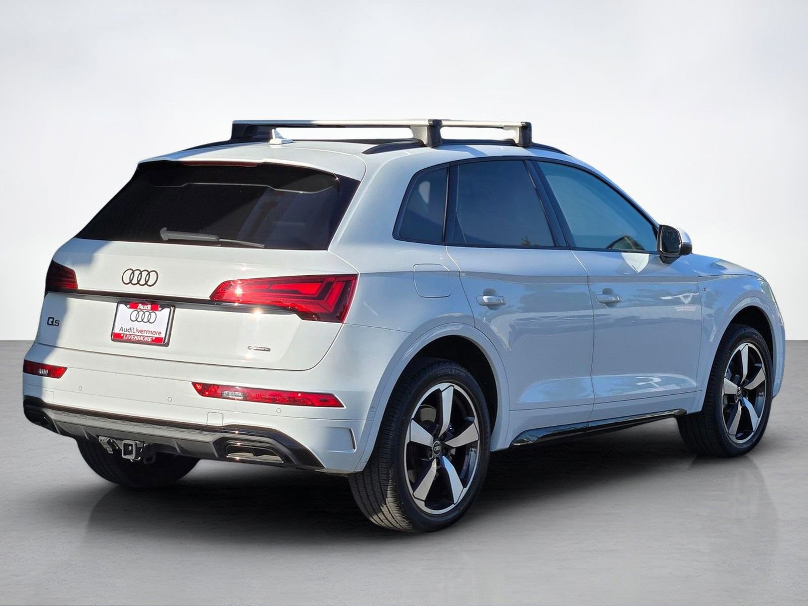 Used 2023 Audi Q5 2.0T Prestige w/ Prestige Package AWD/4WD image 8