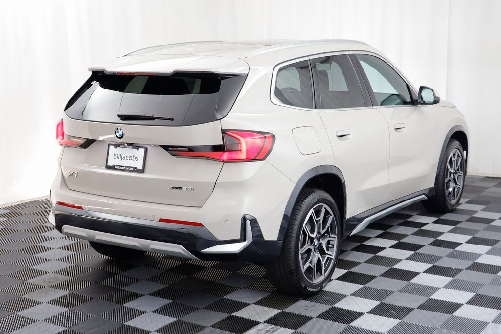 New 2026 BMW X1 xDrive28i AWD/4WD image 19