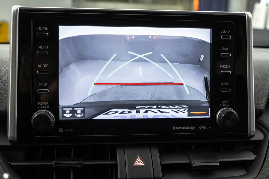 Used 2019 Toyota RAV4 XLE w/ Convenience Package image 18