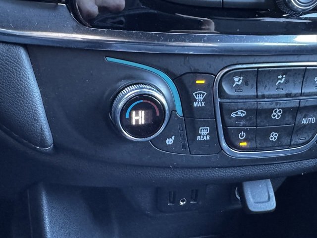 Certified 2023 Chevrolet Traverse LT w/ LPO, Floor Liner Package image 13