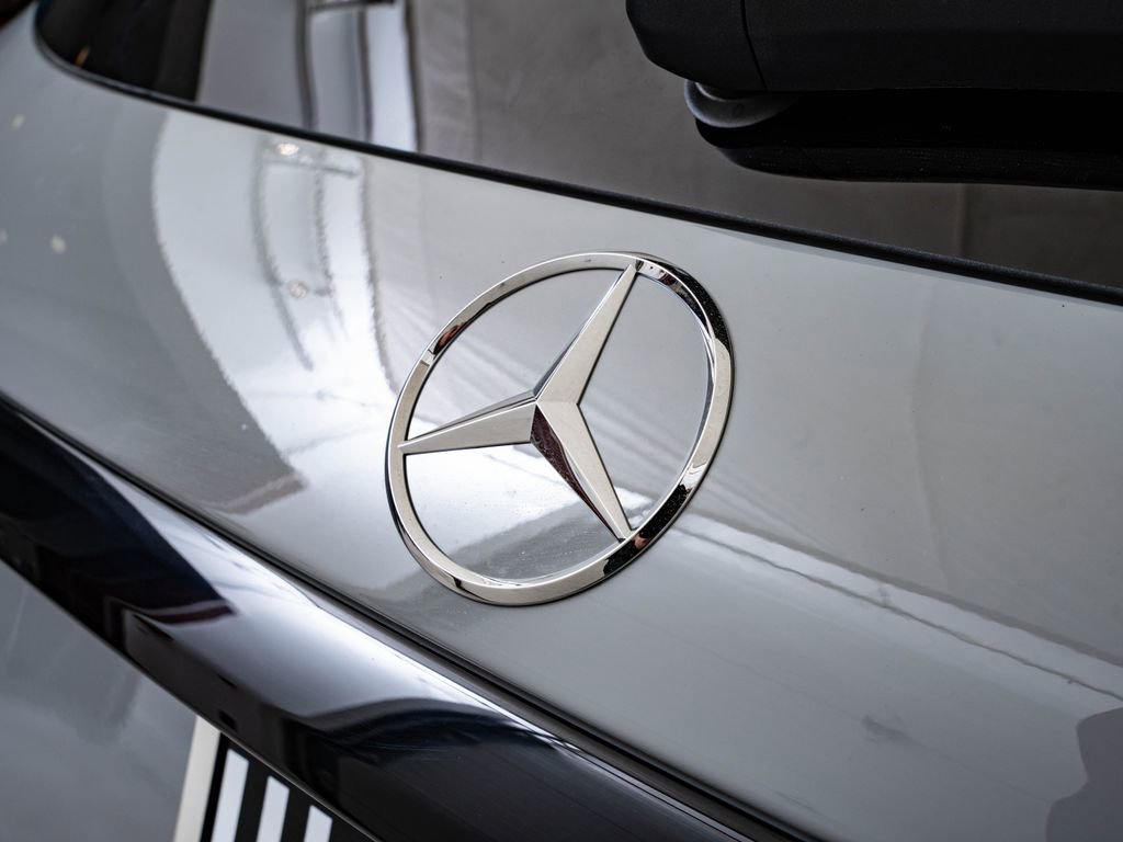 New 2026 Mercedes-Benz GLC 300 4MATIC image 18