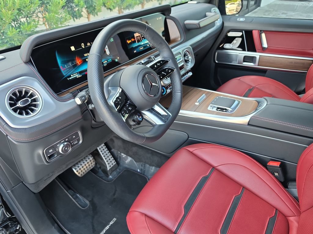 Used 2025 Mercedes-Benz G 63 AMG 4MATIC image 19
