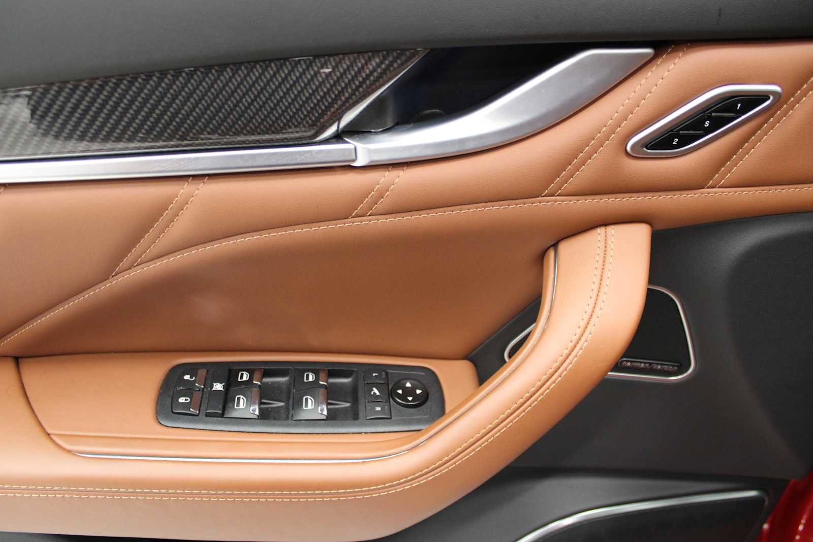 Used 2022 Maserati Levante Modena S image 28