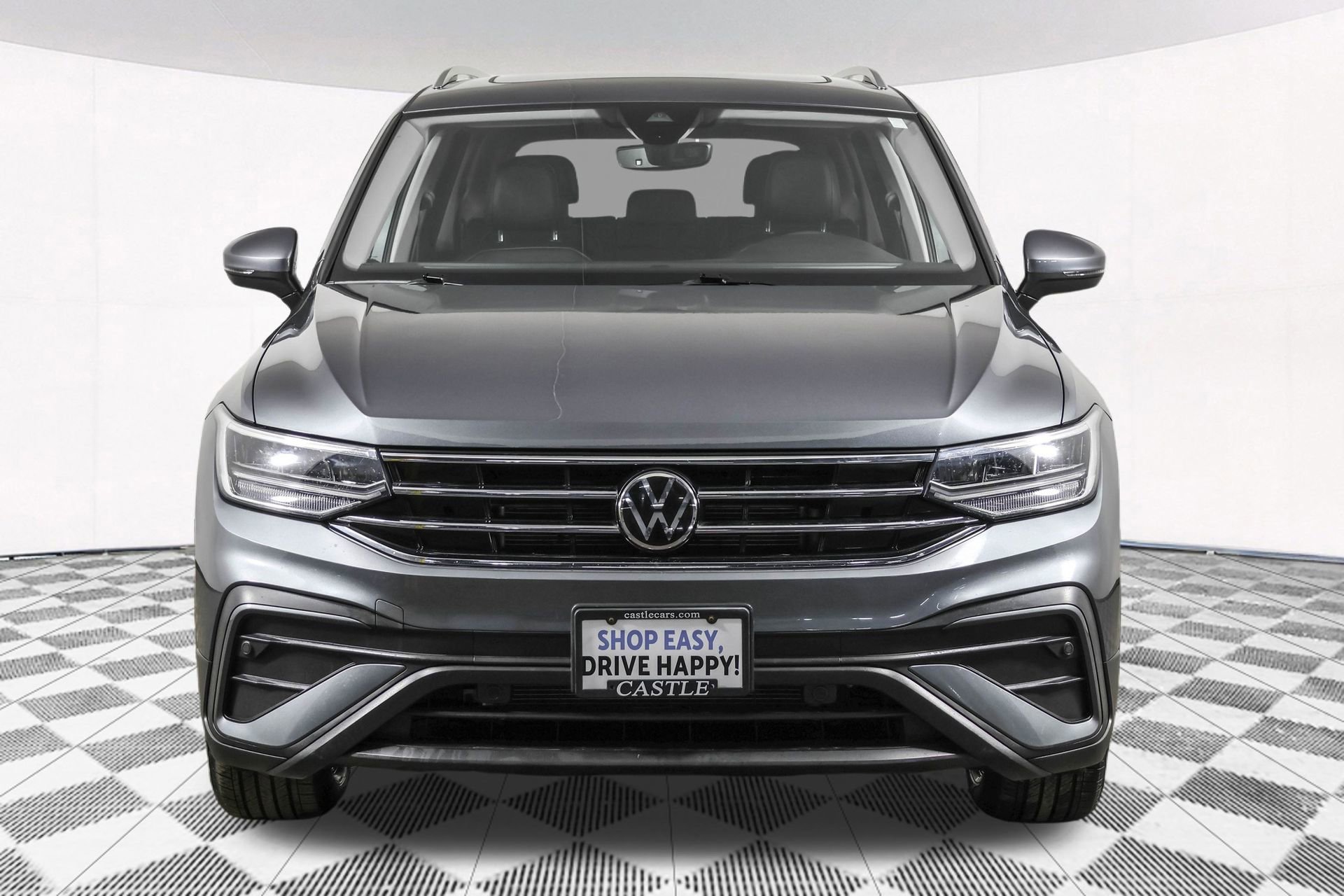 Used 2022 Volkswagen Tiguan SE image 12
