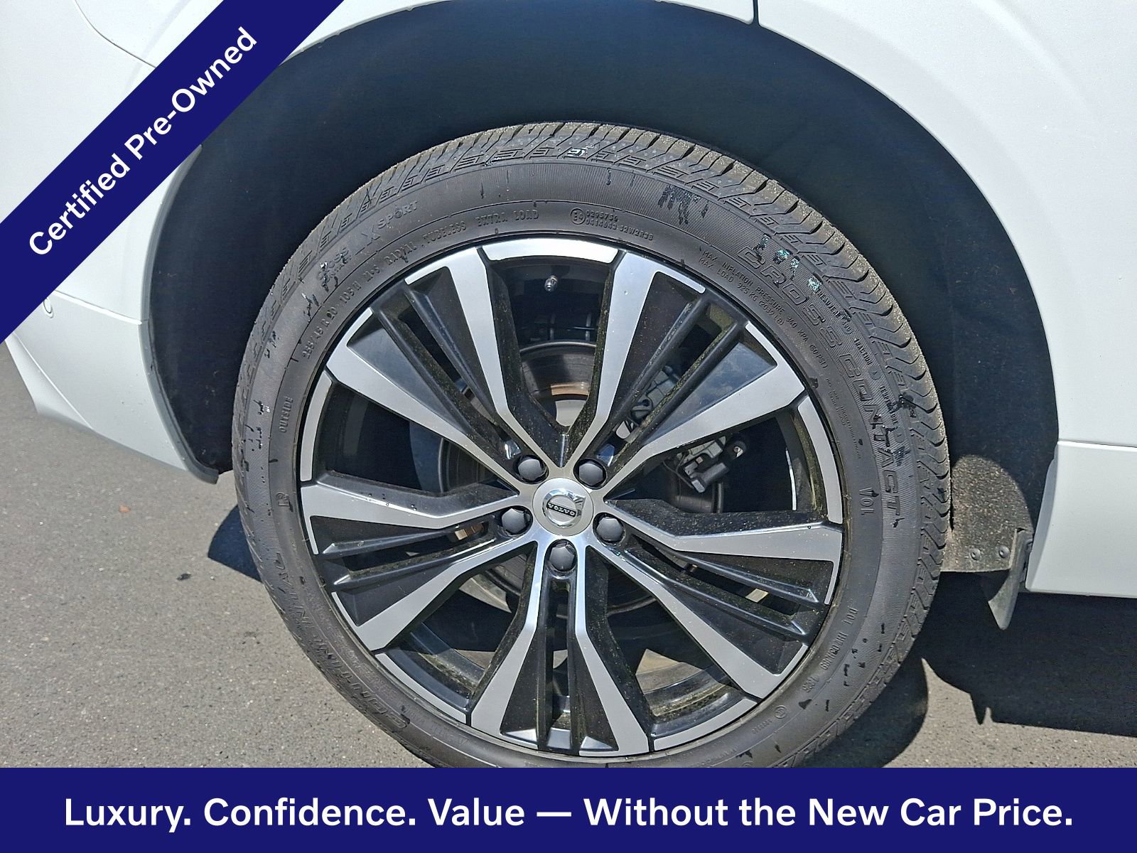 Certified 2024 Volvo XC60 B5 Plus w/ Protection Package Premier AWD/4WD image 9