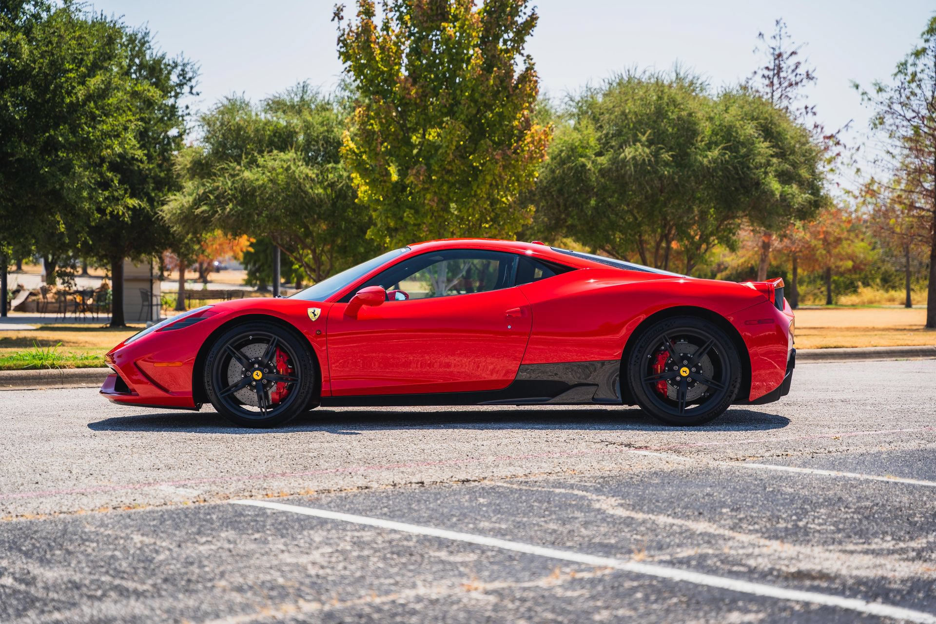 Used 2015 Ferrari 458 Speciale Coupe RWD image 5