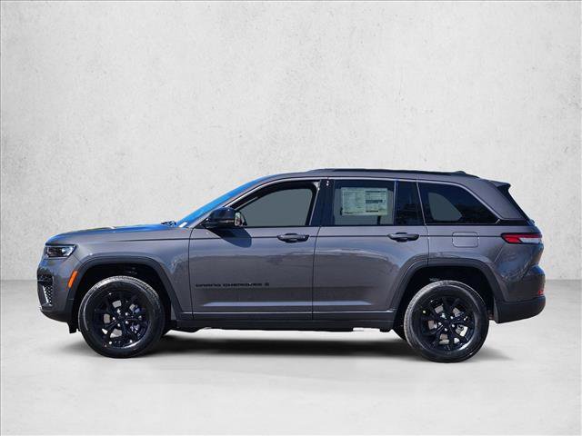 New 2026 Jeep Grand Cherokee Altitude RWD image 5