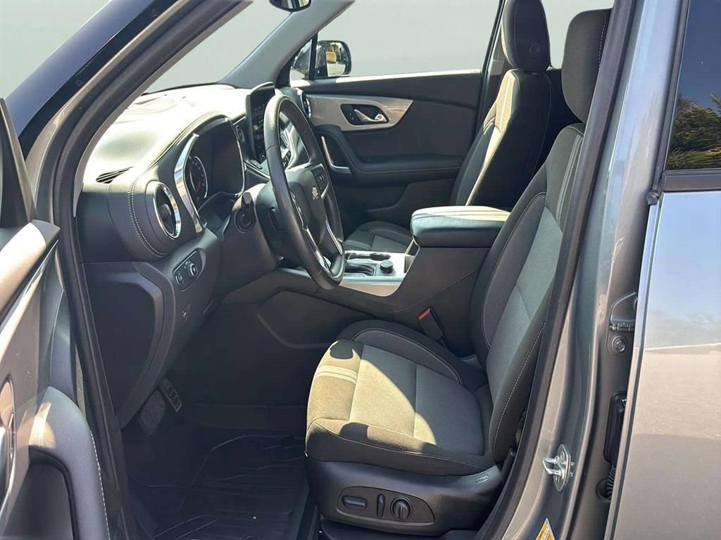 Used 2023 Chevrolet Blazer LT w/ Convenience Package image 10