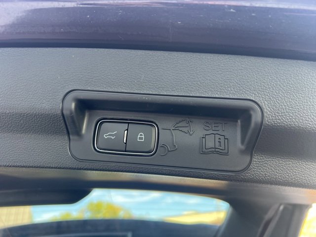 Certified 2023 Ford Explorer XLT w/ Equipment Group 202A image 16