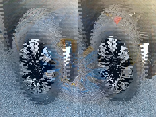 New 2026 GMC Sierra 2500 Denali image 9