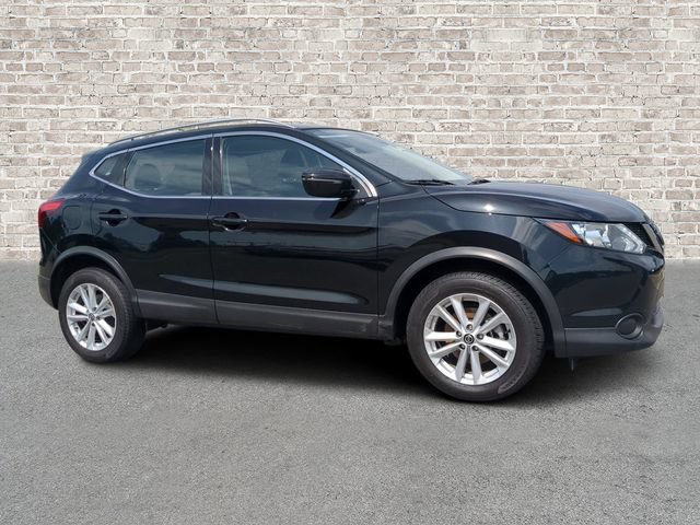 Used 2019 Nissan Rogue Sport SV FWD image 1