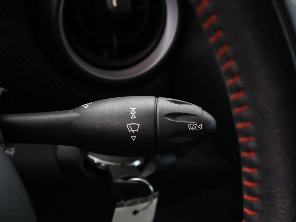 Used 2015 MINI Cooper S FWD image 32