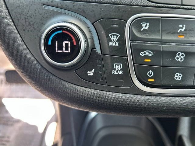 Used 2025 Chevrolet Malibu LT FWD image 29