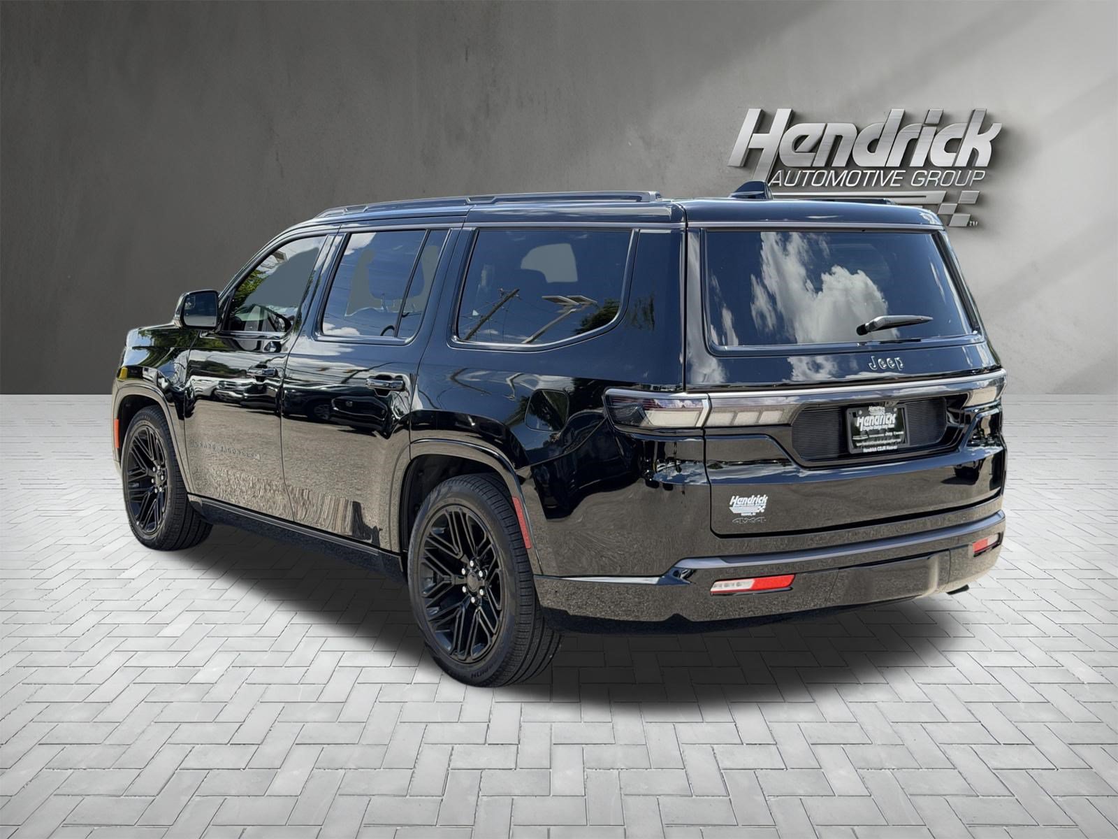 Used 2026 Jeep Grand Wagoneer Limited AWD/4WD image 8