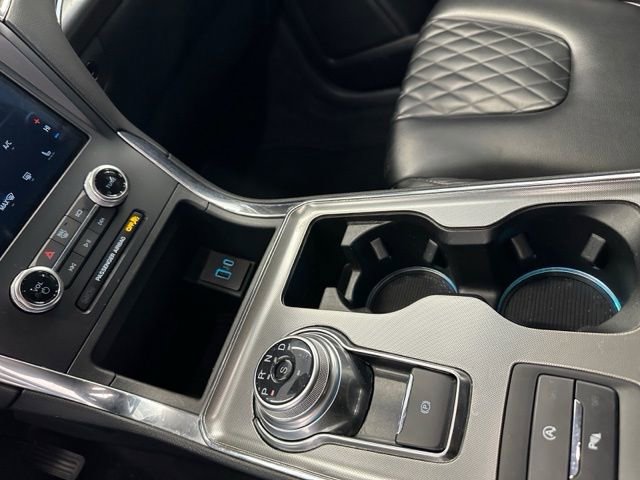 Used 2024 Ford Edge Titanium image 30