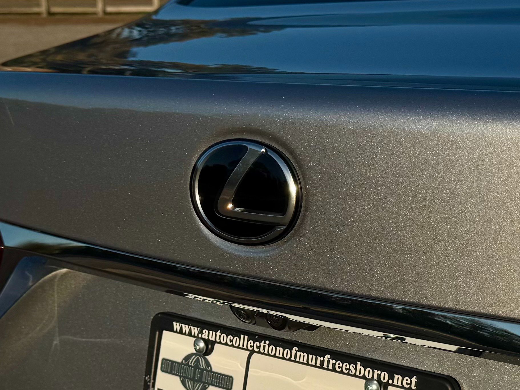 Used 2023 Lexus LS 500h AWD w/ Luxury Package image 20