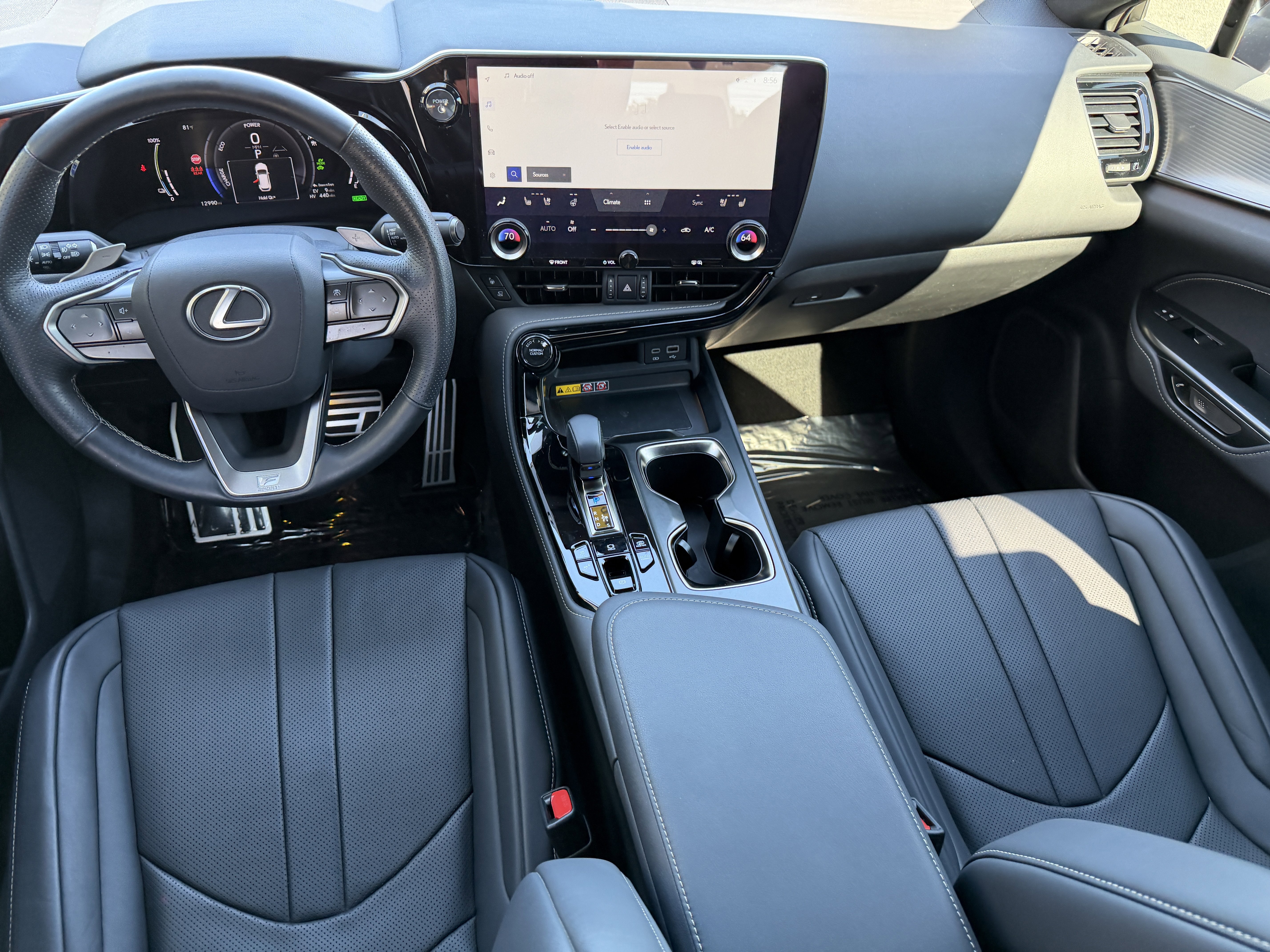 Used 2025 Lexus NX 450h+ F Sport image 12