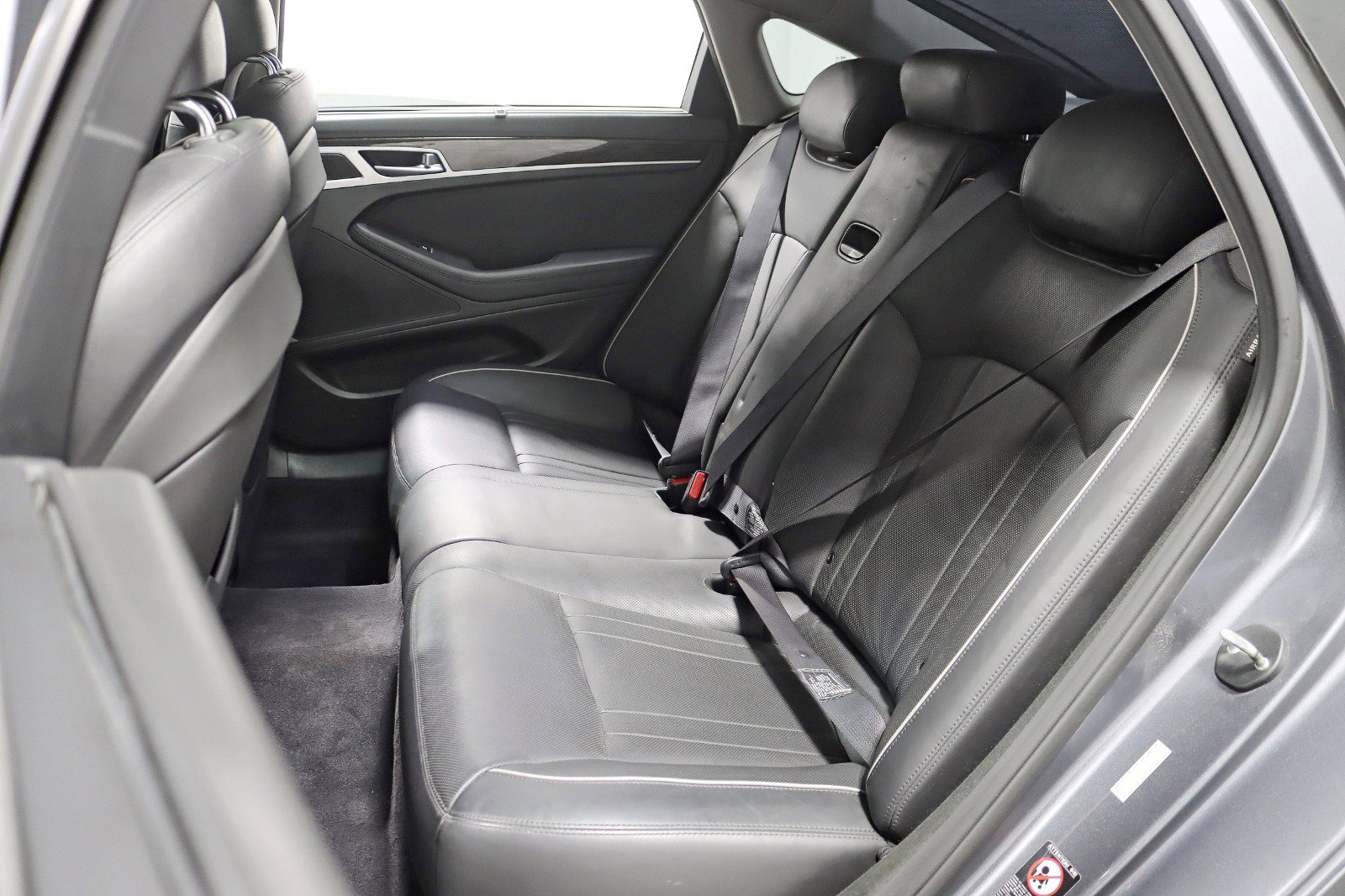 Used 2015 Hyundai Genesis 3.8 w/ Option Group 03 image 26