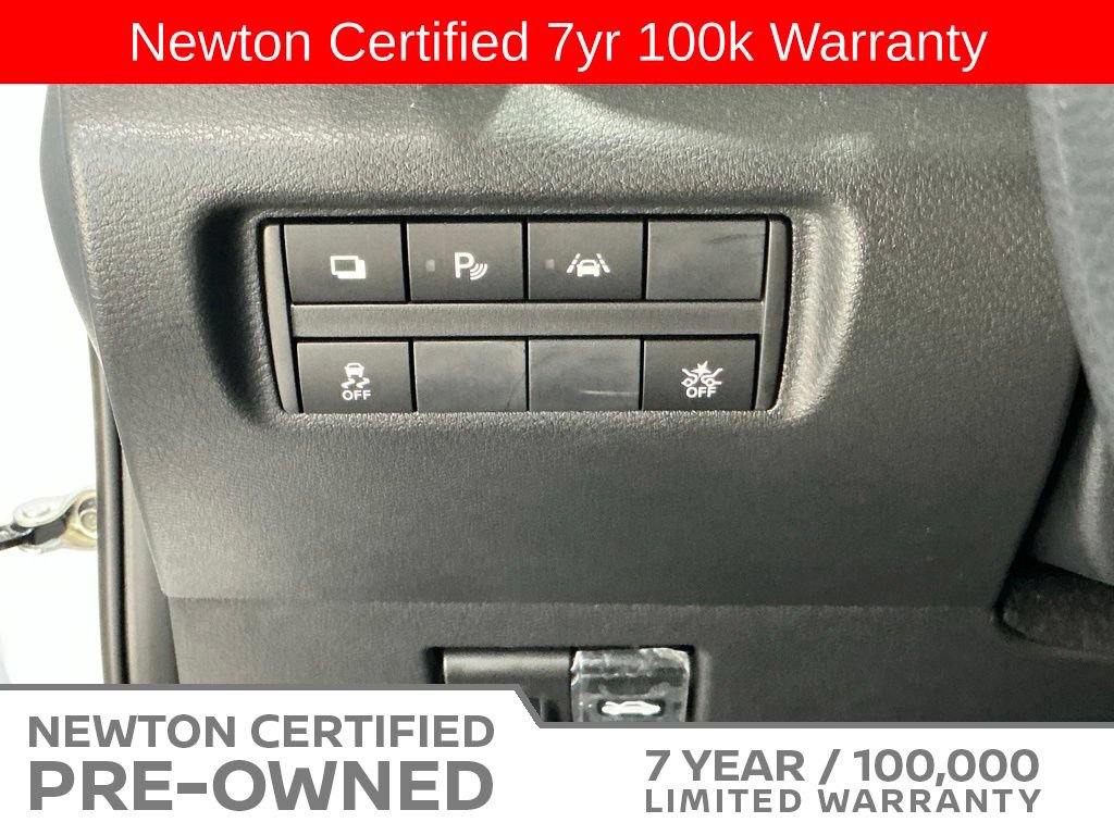 Used 2025 Nissan Versa S w/ Trunk Package FWD image 30
