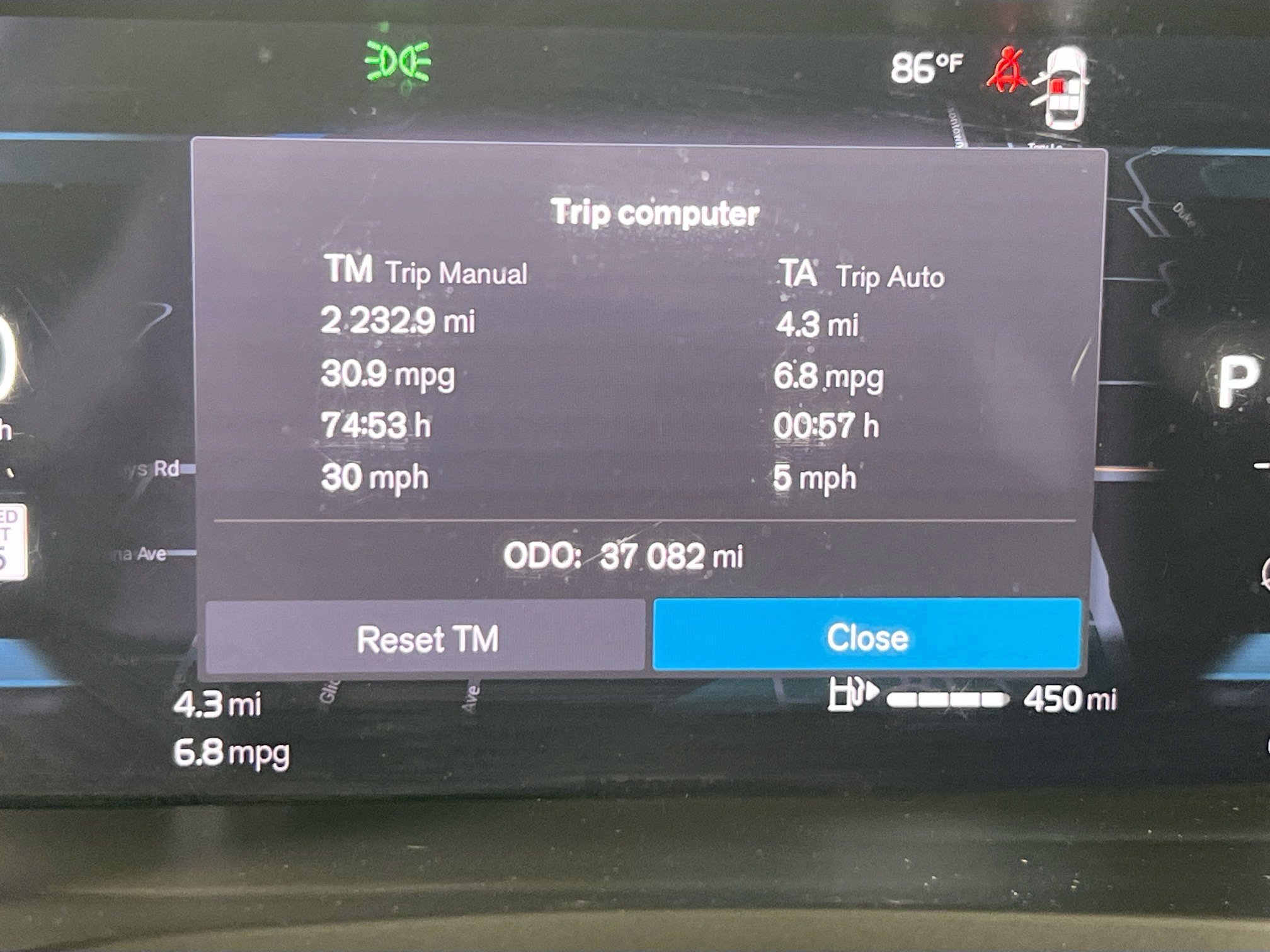 Used 2023 Volvo S60 B5 Core w/ Climate Package image 12