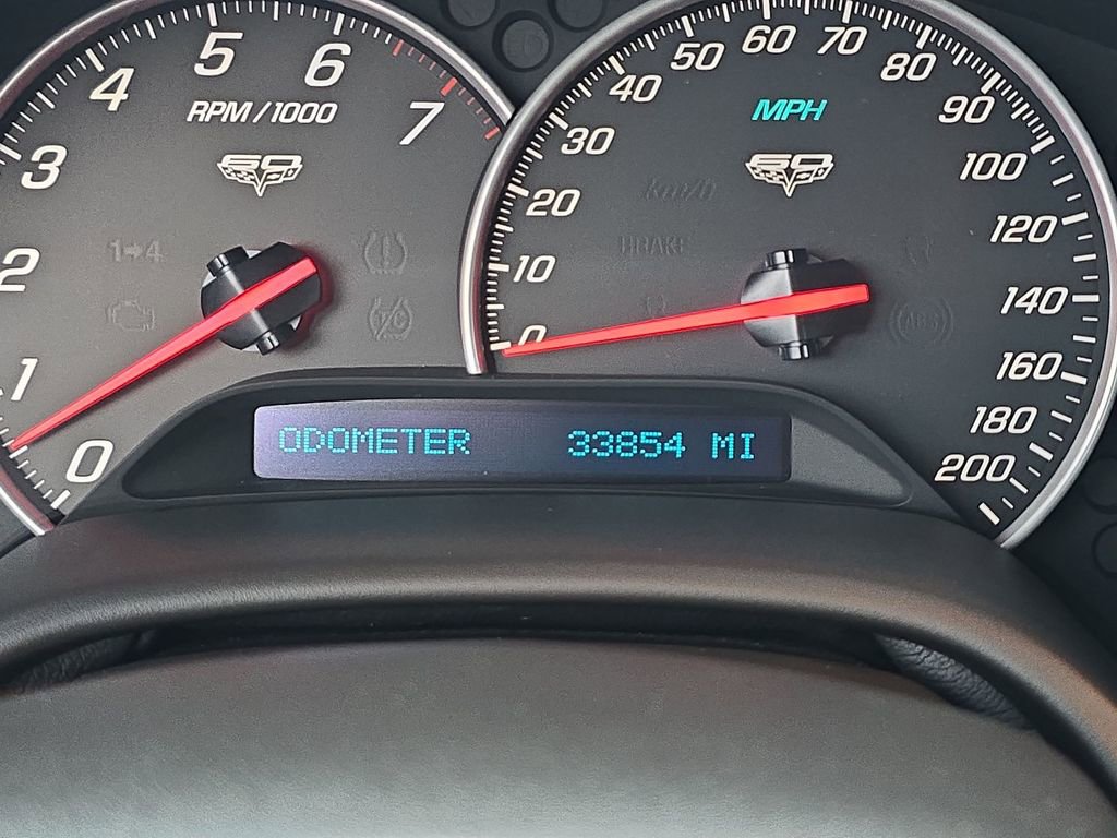 Used 2013 Chevrolet Corvette Grand Sport w/ 2LT Preferred Equipment Group image 13