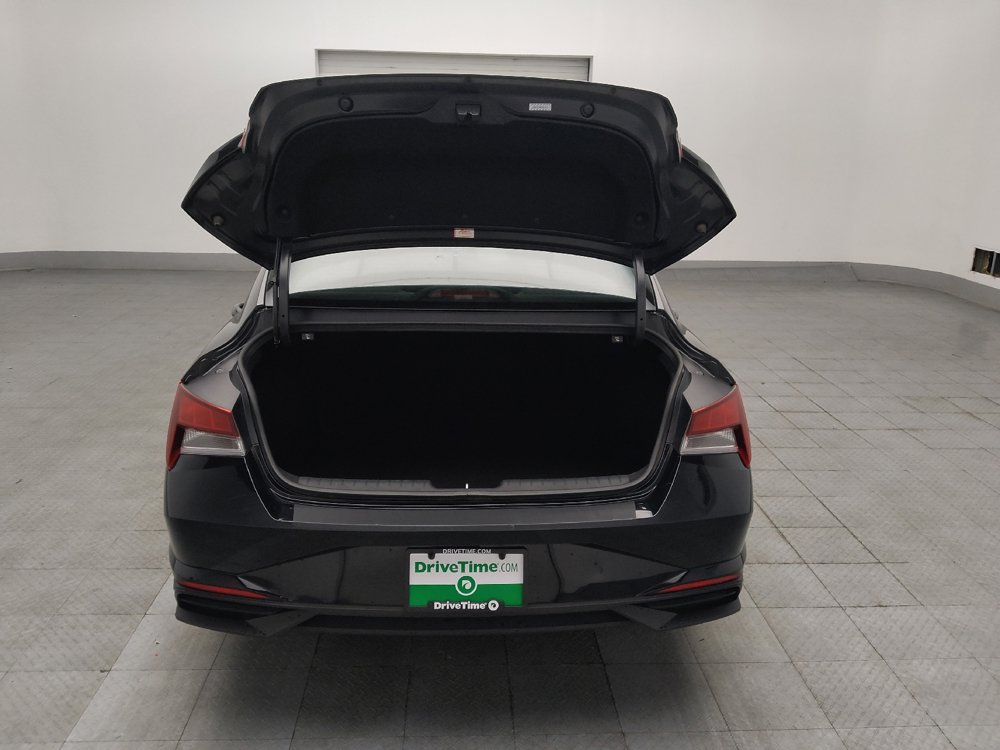 Used 2023 Hyundai Elantra SEL image 29