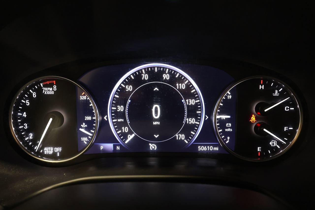 Used 2024 Buick Enclave Premium image 11