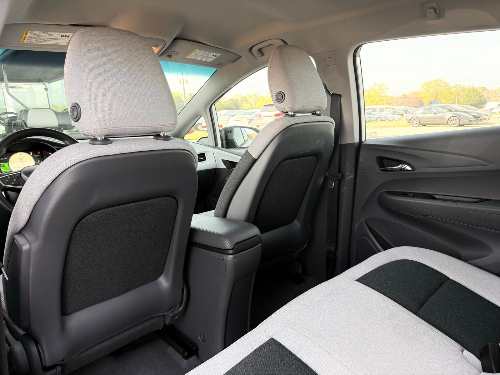 Used 2018 Chevrolet Bolt LT FWD image 25