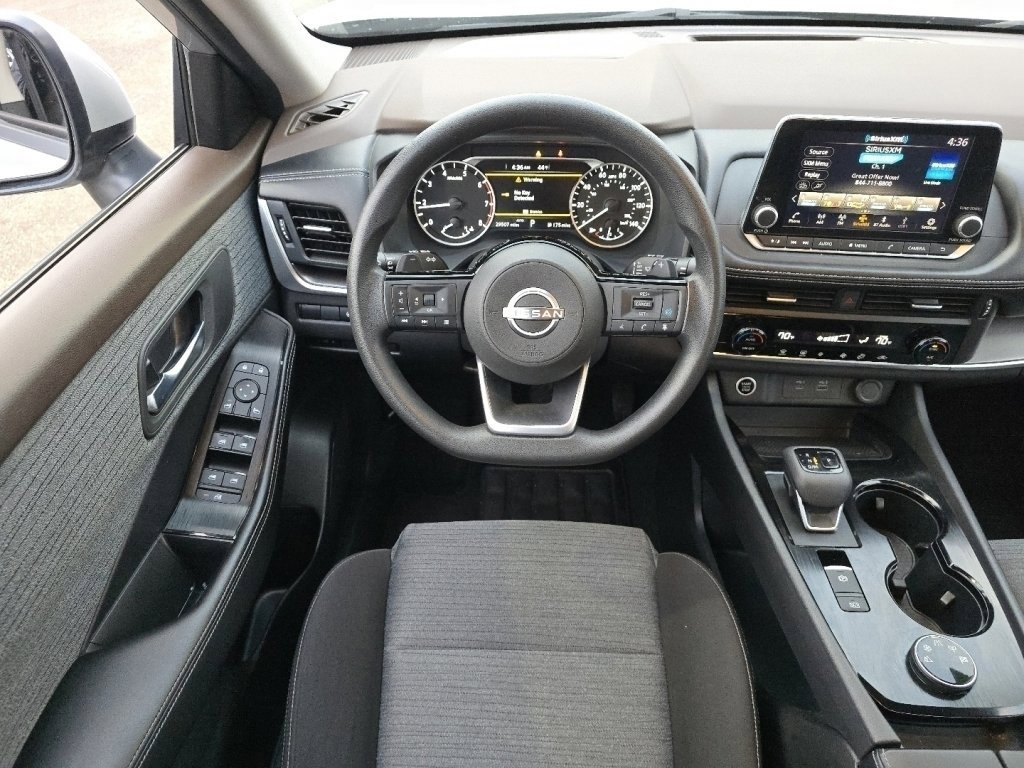 Certified 2023 Nissan Rogue SV image 31