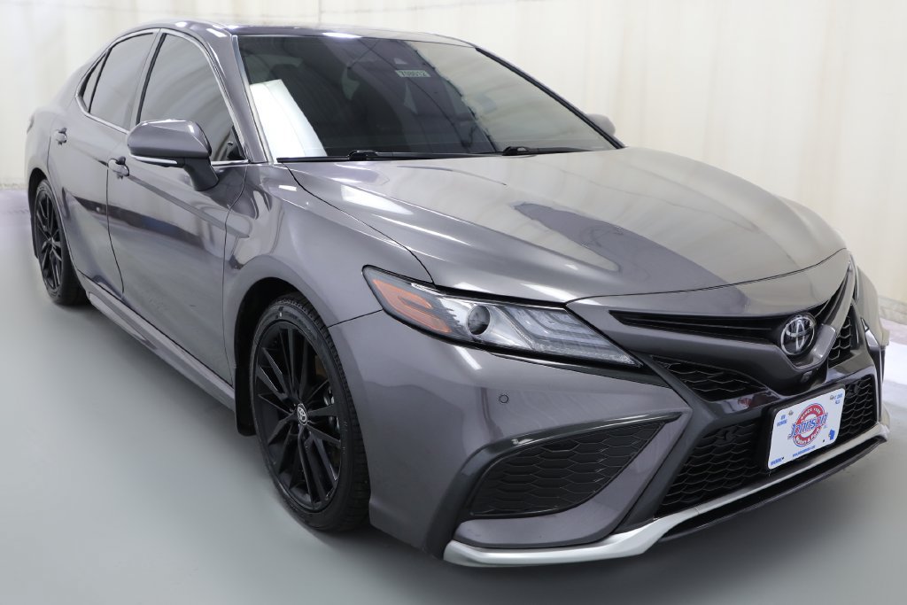 Used 2023 Toyota Camry XSE w/ Navigation Package AWD/4WD image 19