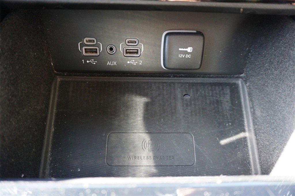 Used 2022 Jeep Grand Cherokee Altitude image 14