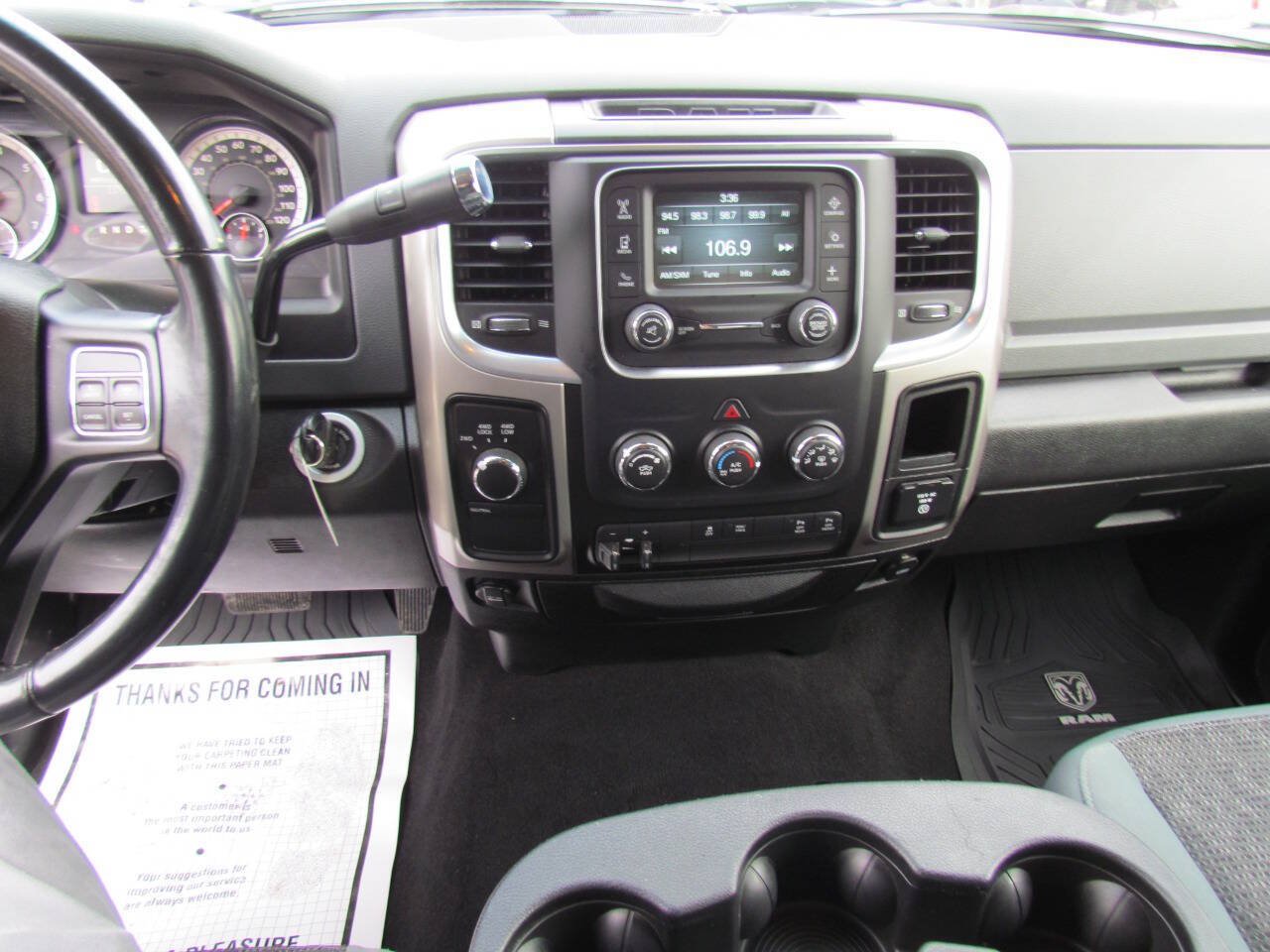 Used 2018 RAM 3500 Lone Star AWD/4WD image 16