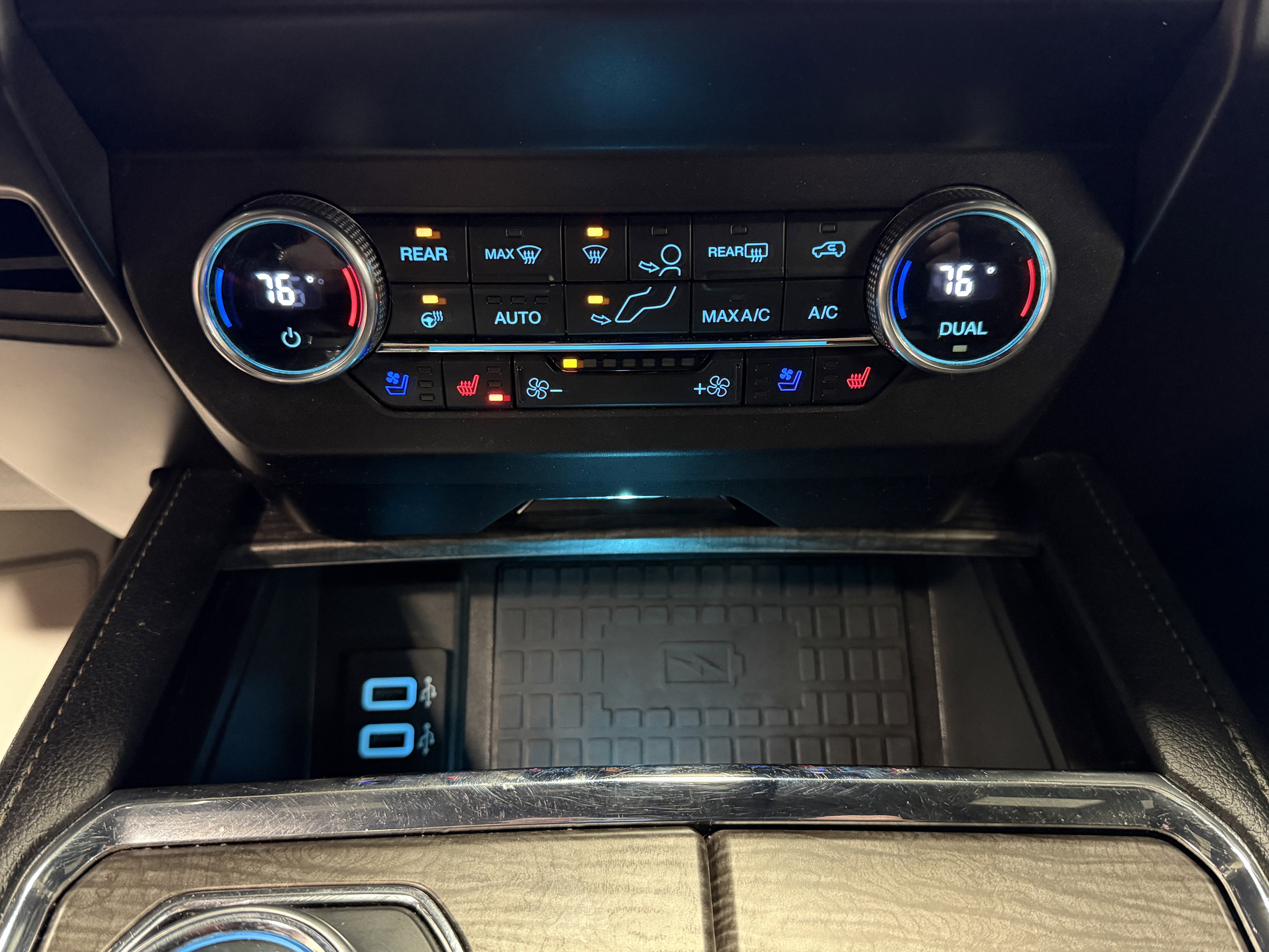 Used 2019 Ford Expedition Limited w/ Equipment Group 302A image 11