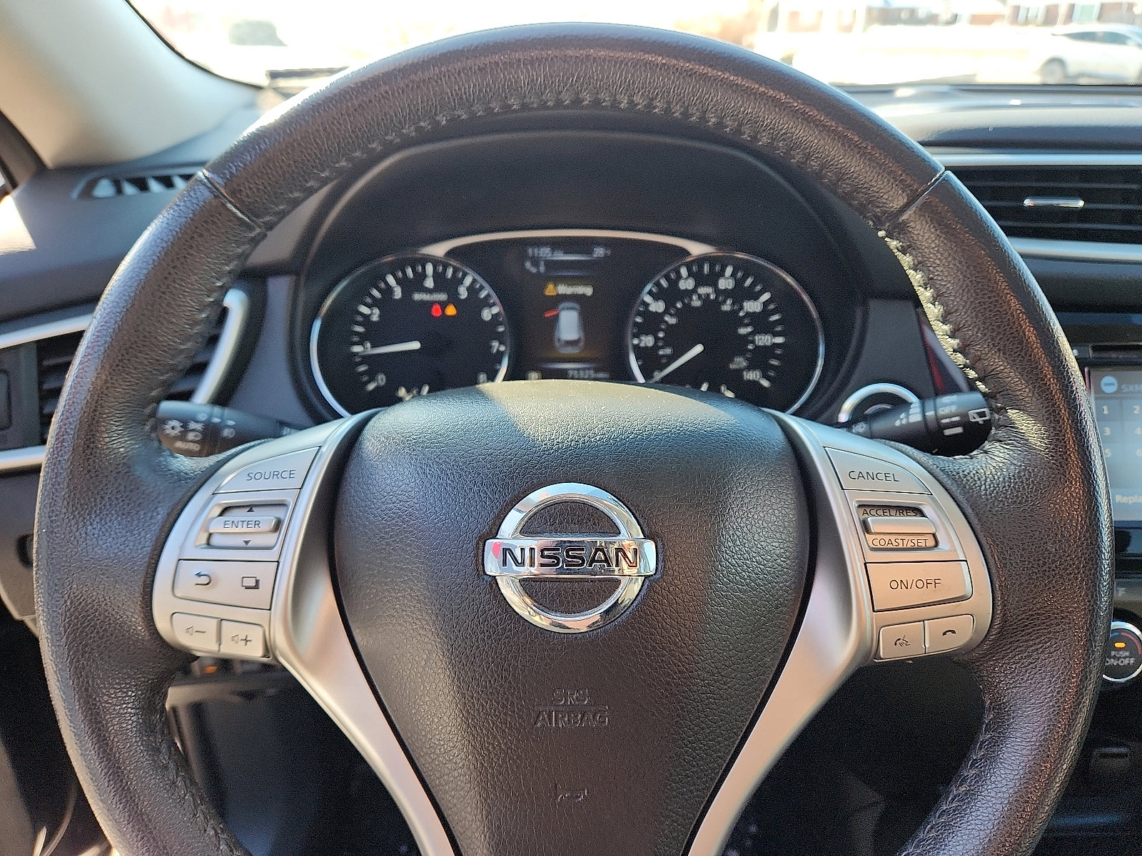 Used 2016 Nissan Rogue SL w/ SL Premium Package image 19