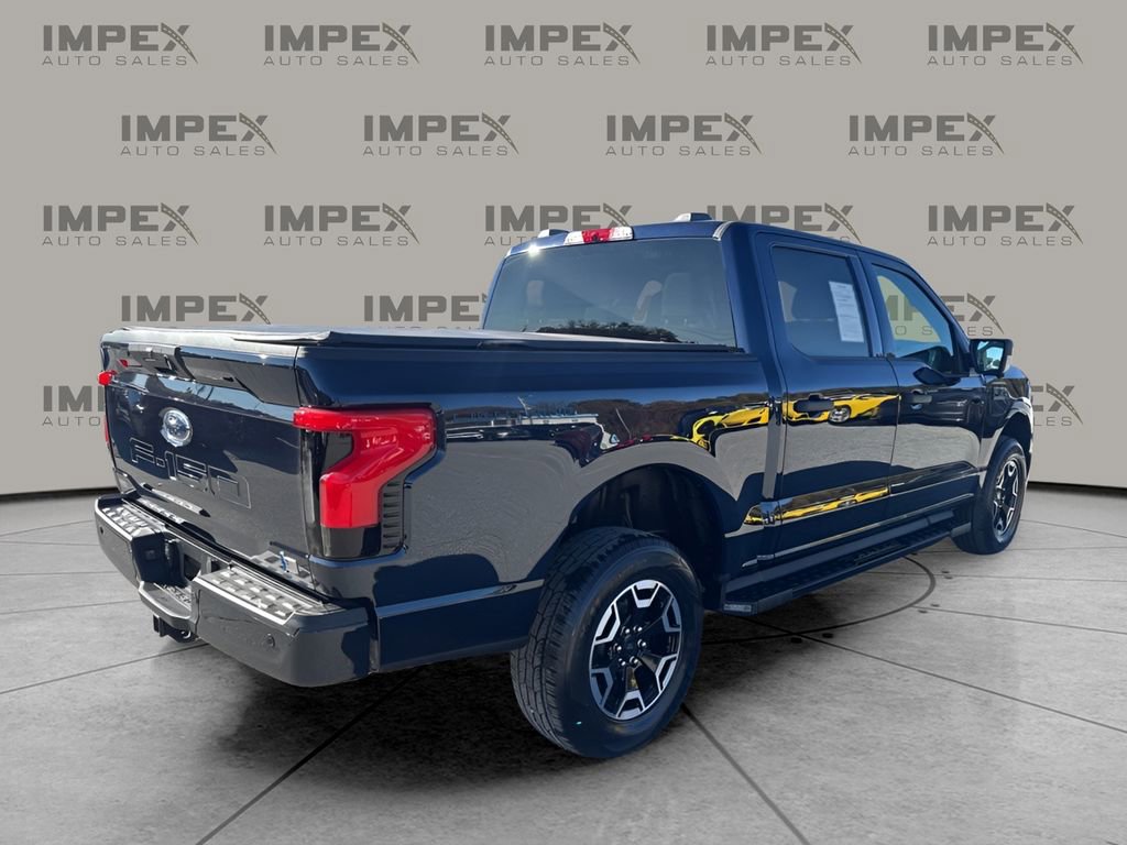 Used 2023 Ford F150 Lightning XLT image 5