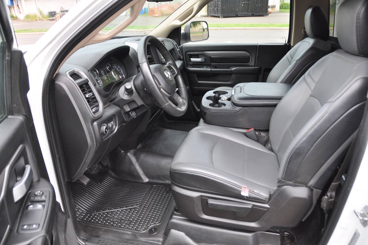 Used 2019 RAM 2500 Tradesman RWD image 17