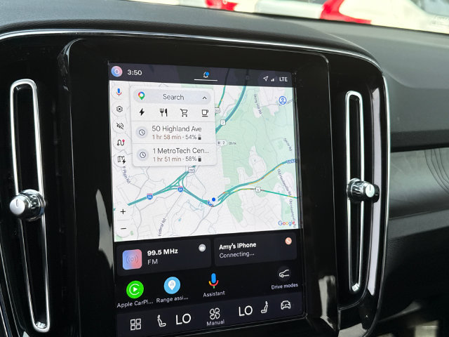 Certified 2023 Volvo XC40 Recharge Plus w/ Protection Package Premier AWD/4WD image 15