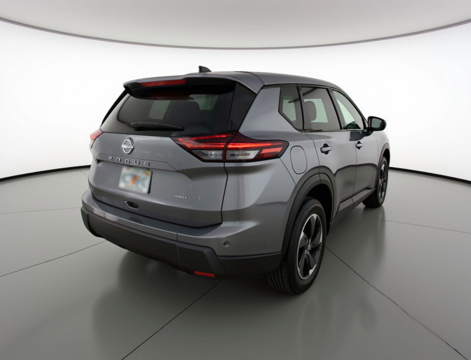 Used 2025 Nissan Rogue SV image 9