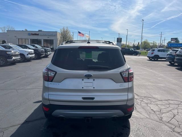 Used 2017 Ford Escape SE w/ SE Leather Comfort Package FWD image 7