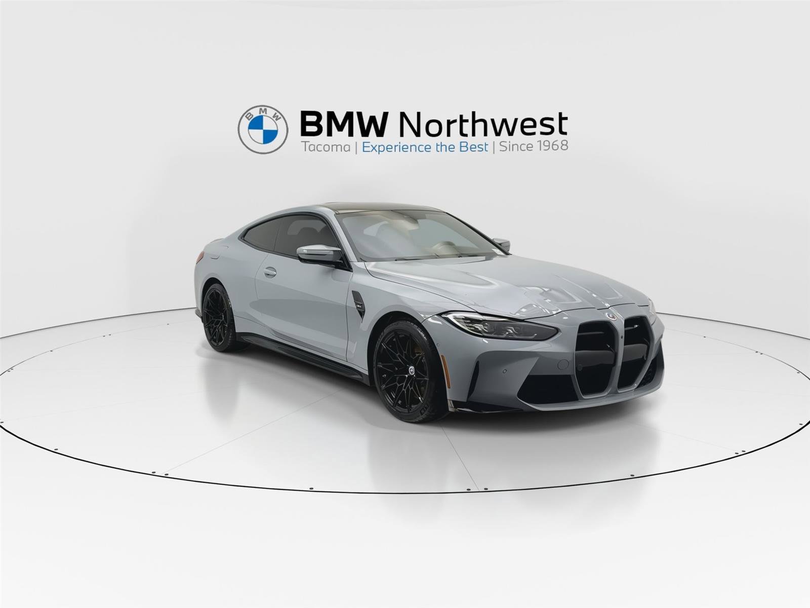 Used 2023 BMW M4 Coupe w/ Executive Package image 6