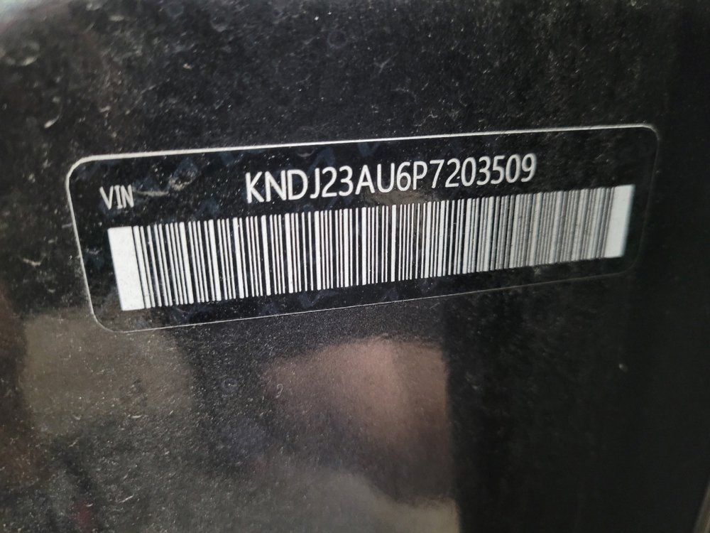 Used 2023 Kia Soul LX image 33