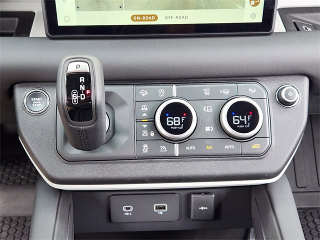 New 2024 Land Rover Defender 110 S image 14